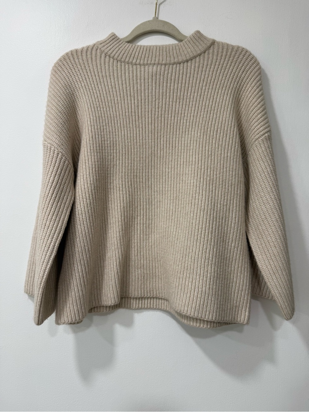 Nicole Miller Ribbed Crewneck Sweater in Light Taupe